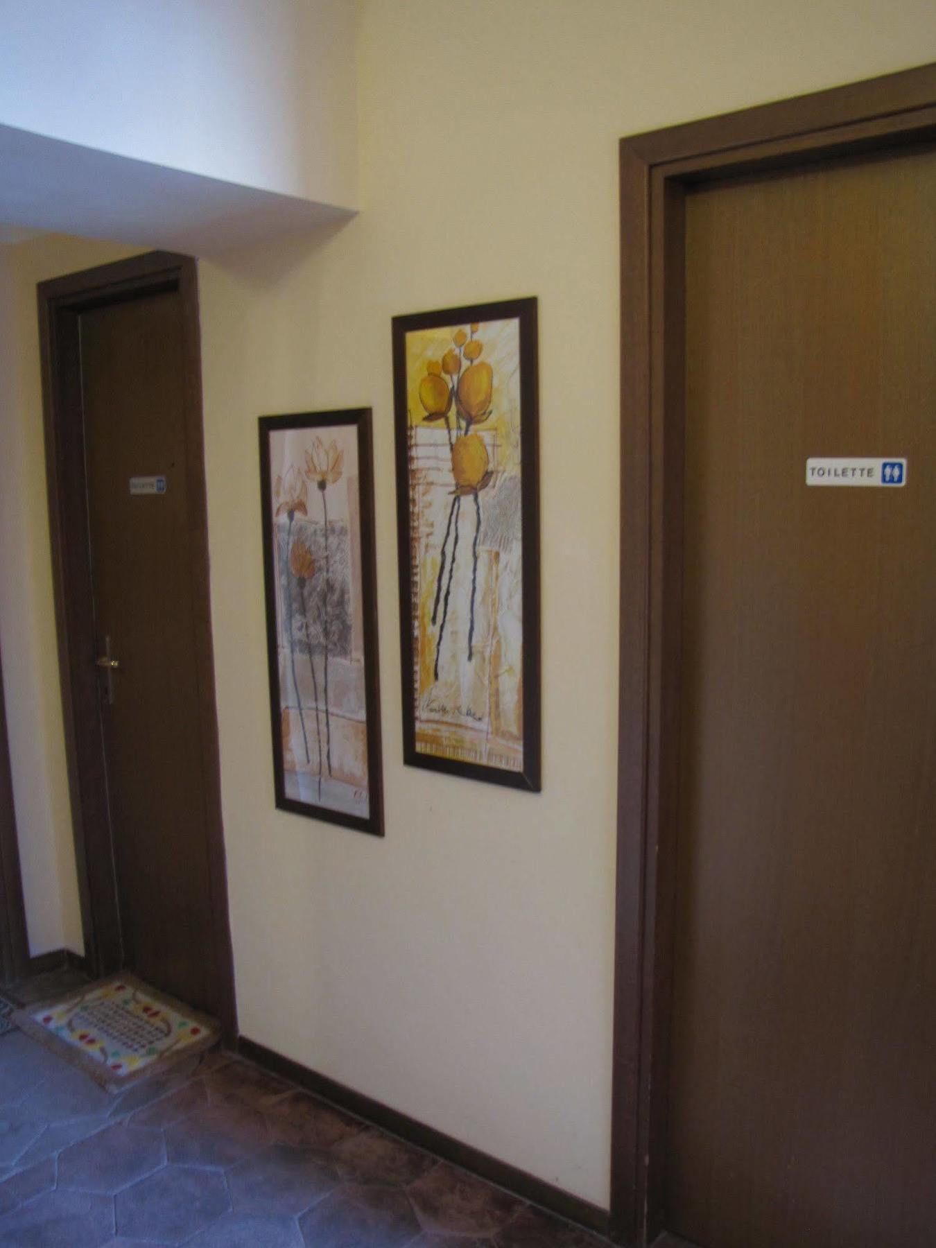 Holiday Sunny Roma B&B Ngoại thất bức ảnh